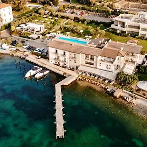 Bella Hotel&restaurant 4*, San Felice del Benaco Italia
